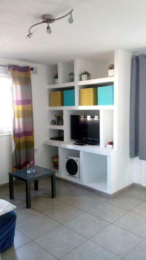 Bueno Apartamento Tías